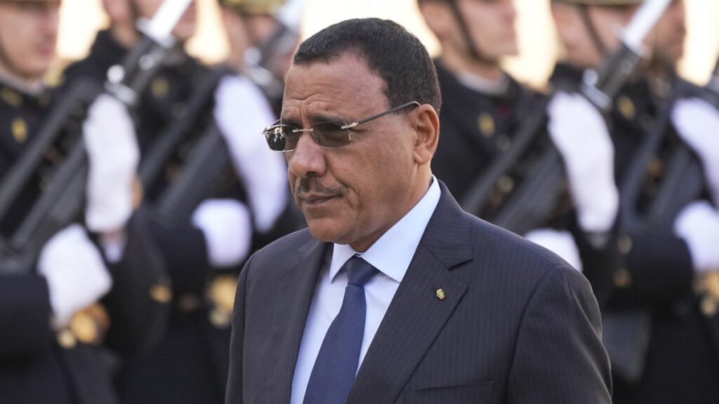 Niger junta holds former president bazoum in arbitrary detention