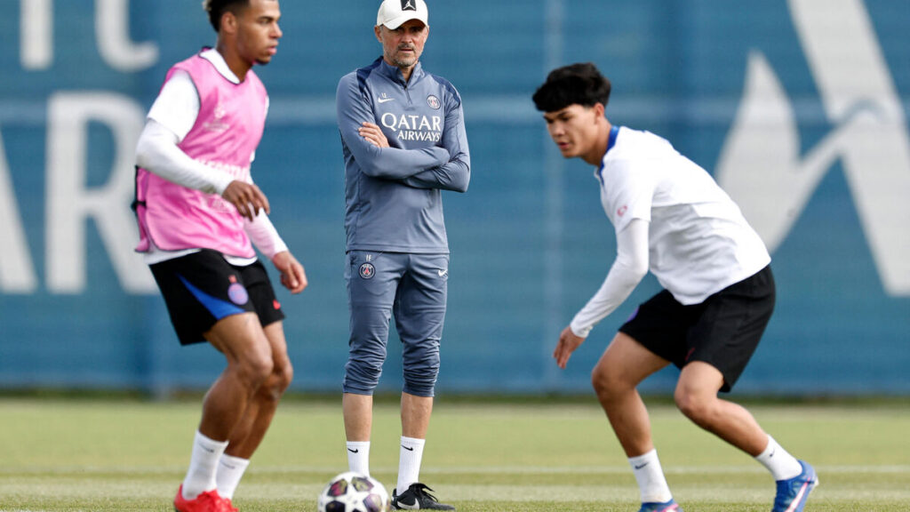 Psg’s final preparations: intense internal match ahead of champions league final, dembélé and hakimi absent but not a concern