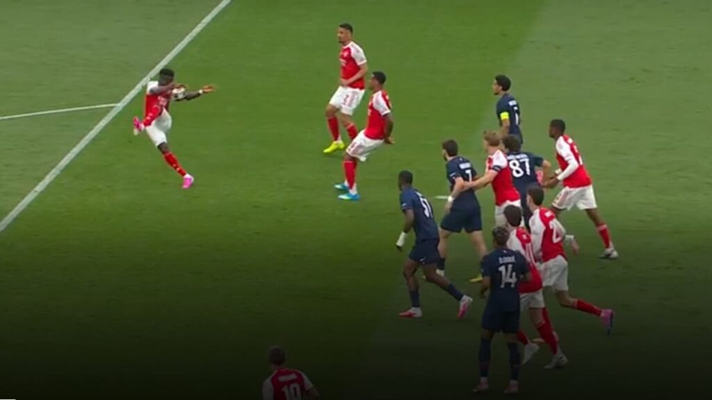 Controversial handball incident in PSG arsenal champions league final