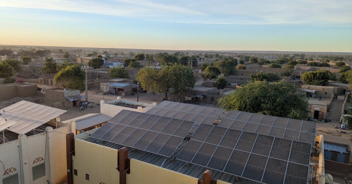 Solar energy boosts healthcare in Niafounké, northern Mali
