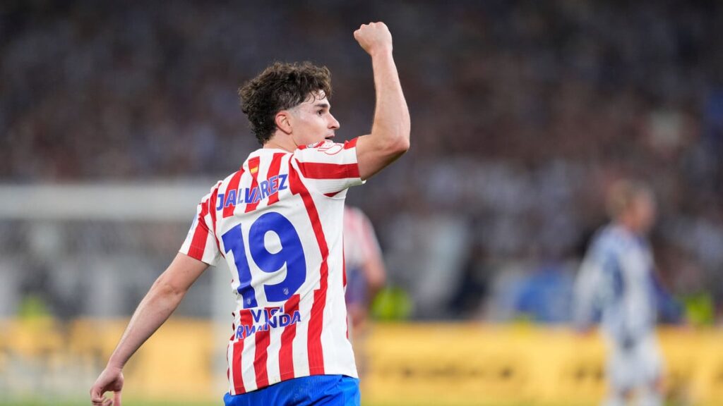 Psg eyes julian alvarez as barcelona readies 100m euro bid
