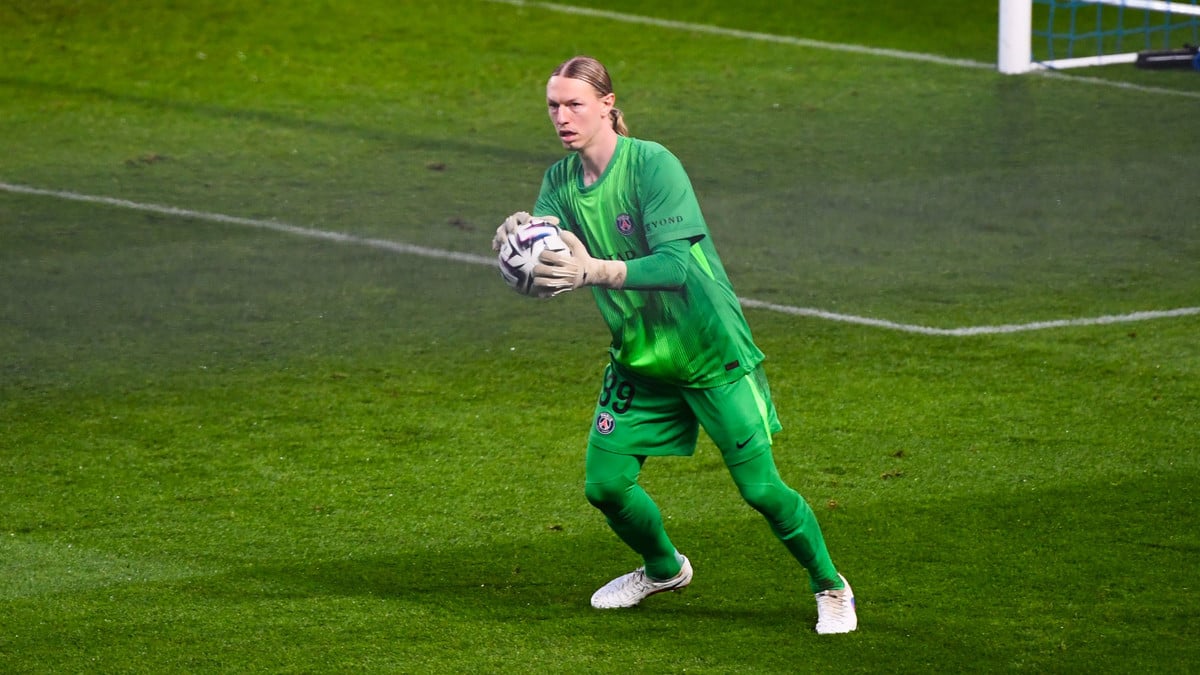 PSG’s €60m goalkeeper pursuit: Diogo Costa eyed before the world cup