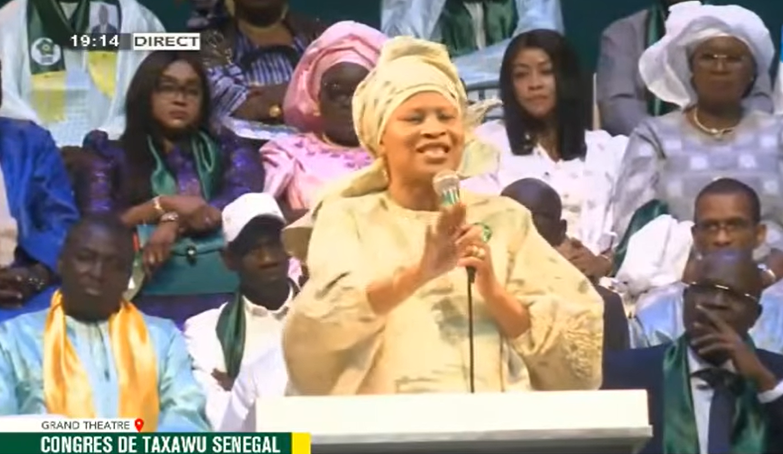 Aïssata Tall Sall urges opposition unity at Taxawu Sénégal congress