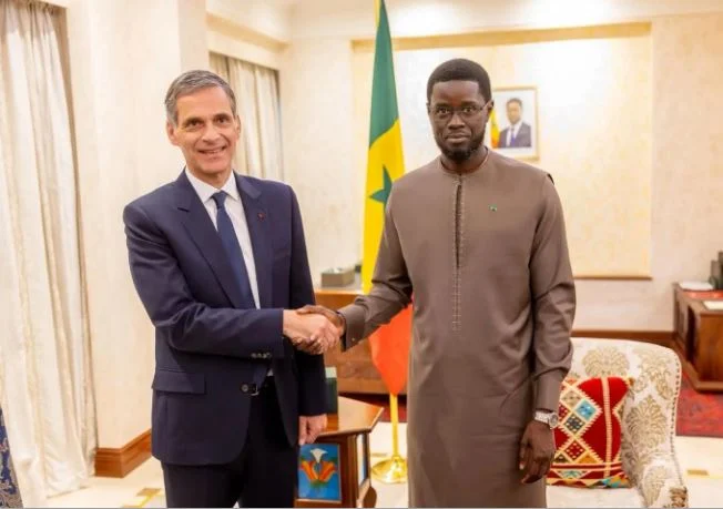 CMA CGM executives discussing the Ndayane port project with Senegalese officials