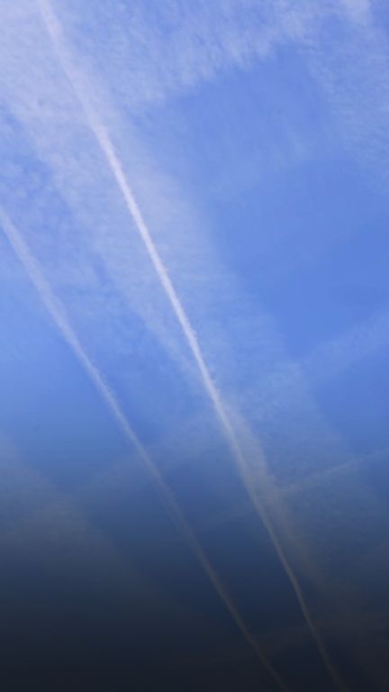 Ciel bleu (franceinfo)