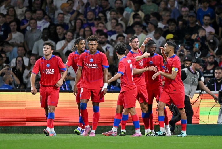Fans eagerly anticipate the Champions League final in Albi.