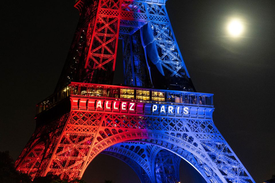 Eiffel Tower lit up in PSG colors ahead of the final