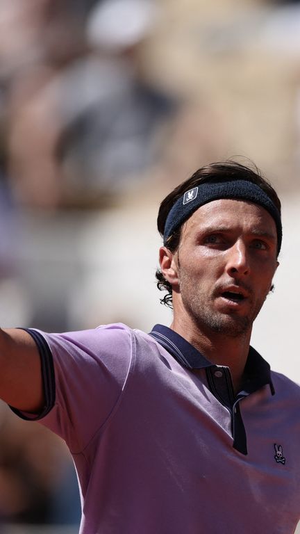 Arthur Rinderknech, le 25 mai 2026, à Roland-Garros. (ANNE-CHRISTINE POUJOULAT / AFP)
