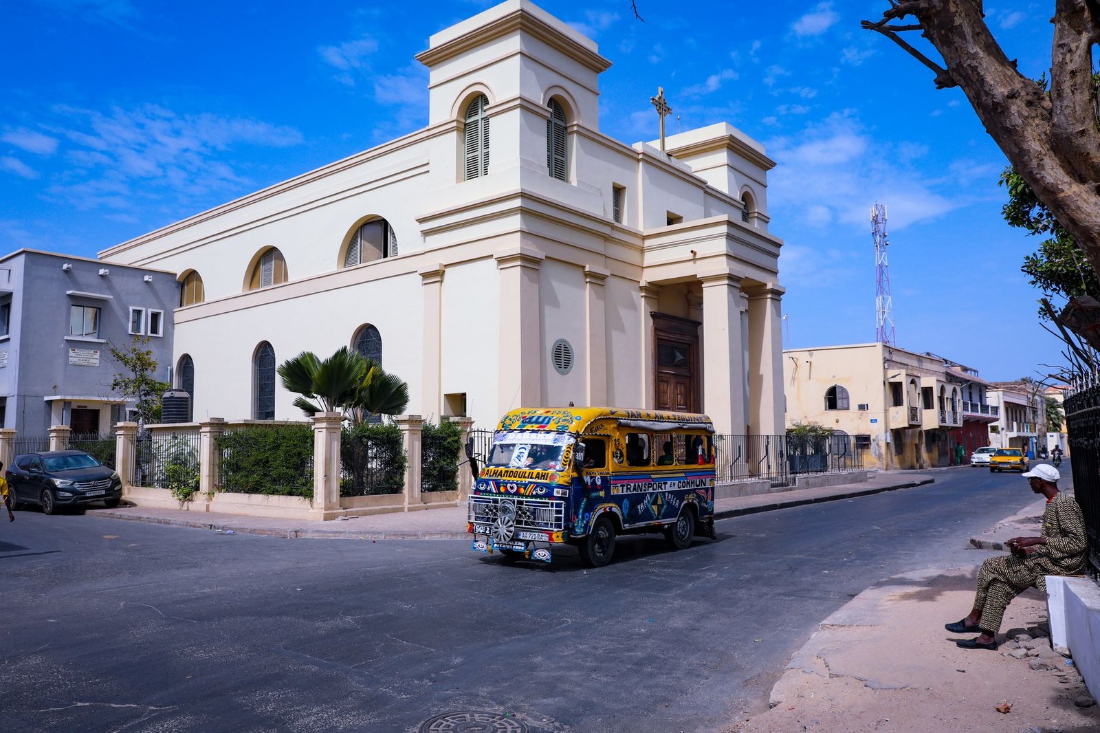 Senegal’s prime minister issues directive for enhanced state entity oversight