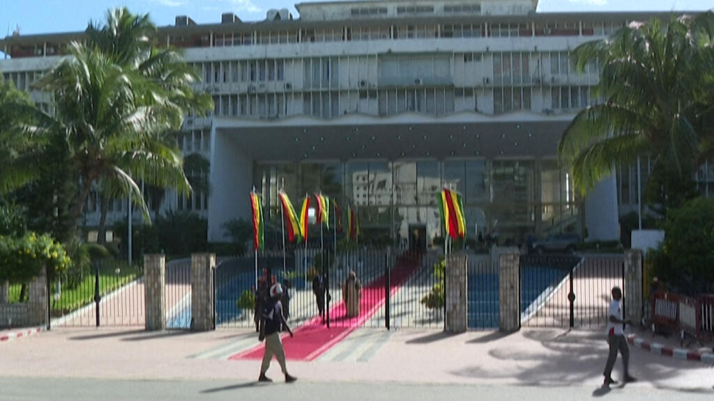 Wide-angle view of Senegal's National Assembly chamber