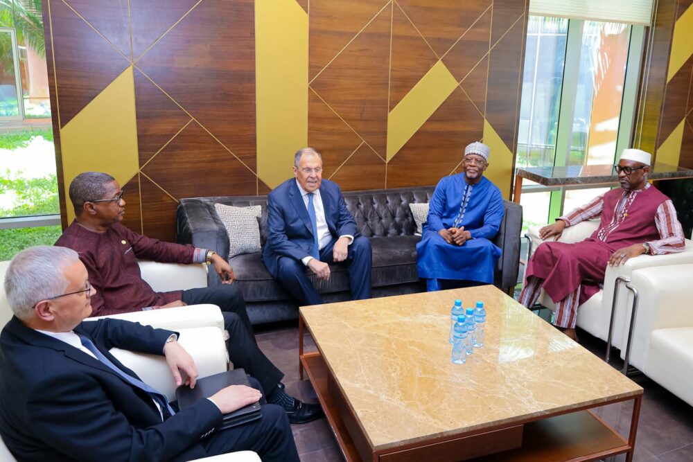 Diplomatic meeting between AES ministers and Russia in Niamey