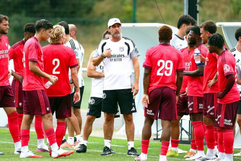 Paulo Fonseca and his players during the friendly match between Lyon and FC Saint-Gall
