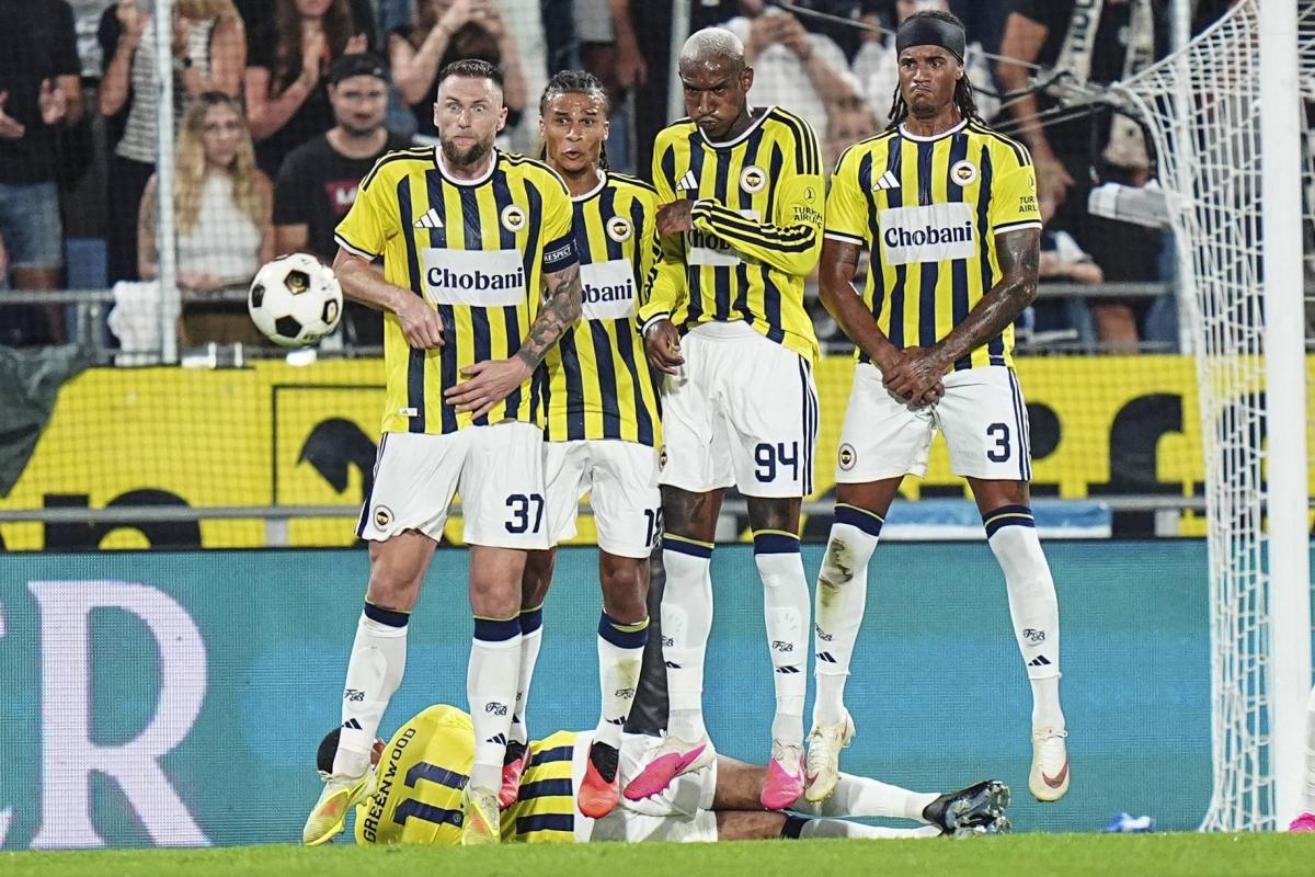 Fenerbahçe falters in league opener ahead of champions league playoff against OL