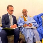 Us diplomat meets sahrawi peace advocates in laayoune