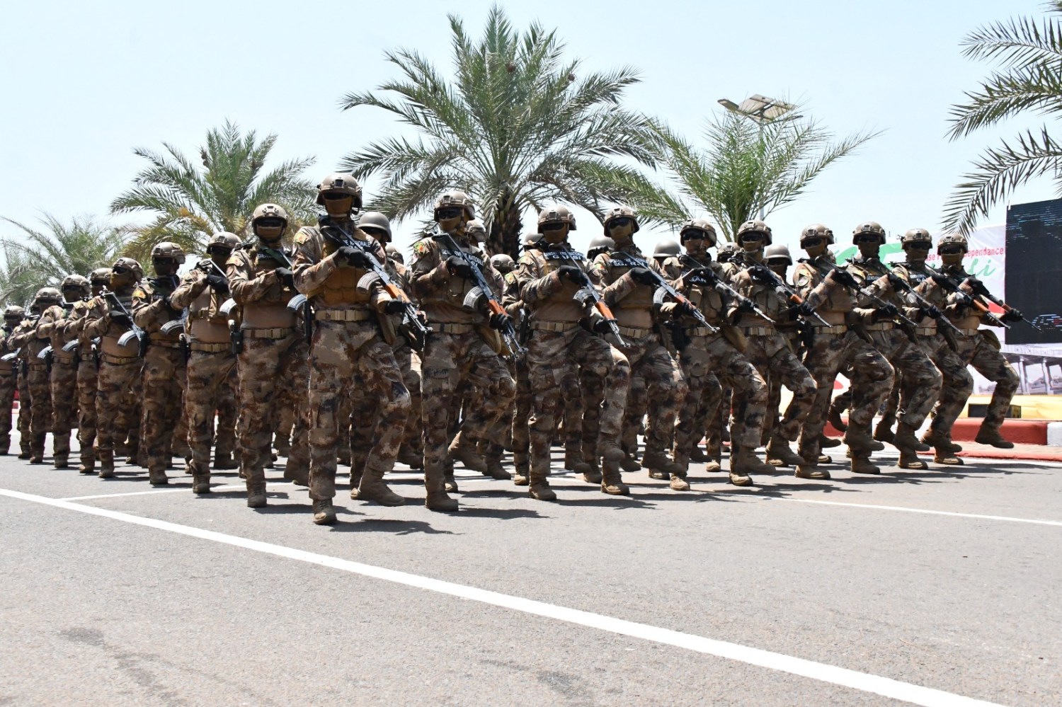 Mali: plus de 50 soldats et cinq paramilitaires russes tués dans une attaque djihadiste d’une rare violence
